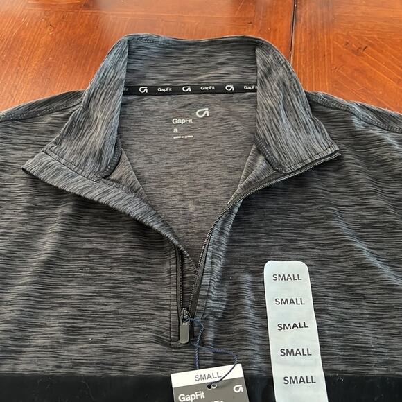 Gap Fit Lightweight Active Half Zip Pullover Top Mens Size Small - Picture 4 of 9